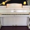 Klavier Schimmel Modell 108 in cremeweiß - elegantes klangvolles Markenklavier